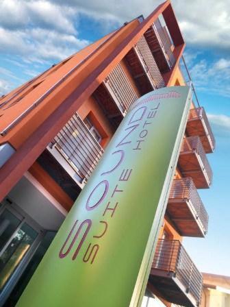 Sound Suite Hotel Riccione Bagian luar foto